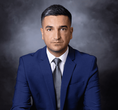Tiam Rastegar's Headshot